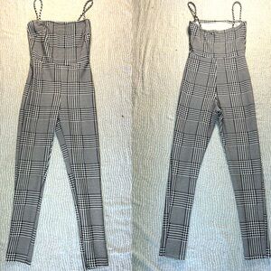 Fashion Nova Jumpsuit Black White Plaid Patterned Size Small Checkered